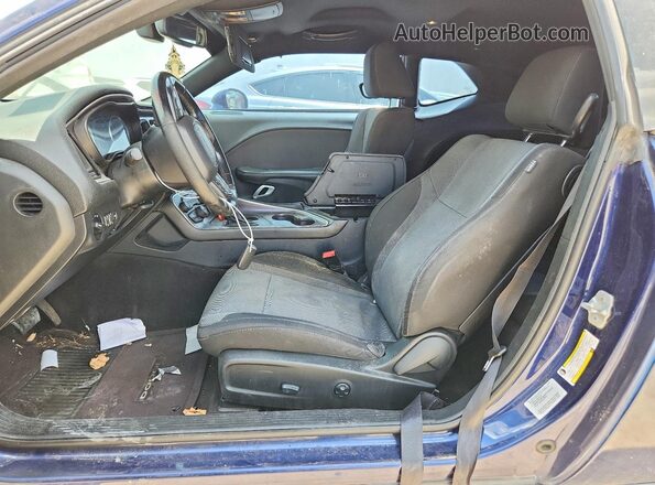 2C3CDZAG7GH279846 2016 DODGE CHALLENGER Blue Front interior view