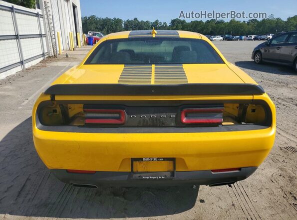 2C3CDZAG7HH636430 2017 DODGE CHALLENGER Yellow Հետևի տեսք