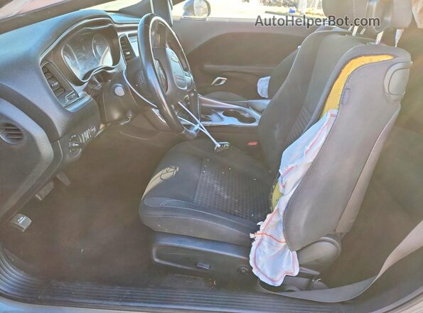 2C3CDZAG7JH241668 2018 DODGE CHALLENGER Gray წინა სალონის ხედი