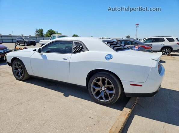 2C3CDZAG7JH259393 2018 DODGE CHALLENGER White Հետևի ձախ