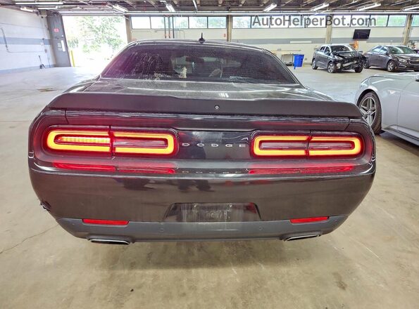 2C3CDZAG7JH276887 2018 DODGE CHALLENGER Black Հետևի տեսք