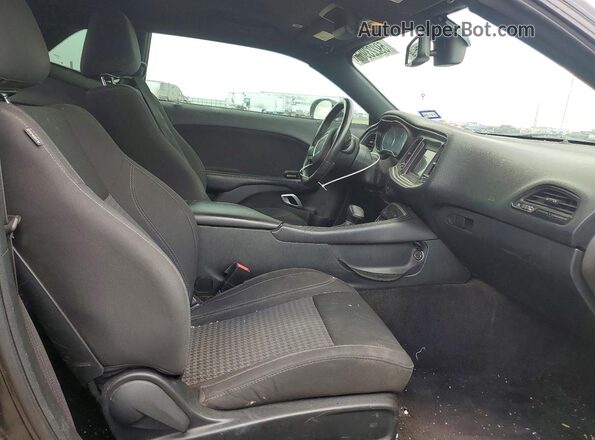 2C3CDZAG7JH302940 2018 DODGE CHALLENGER Black Вид задніх сидінь