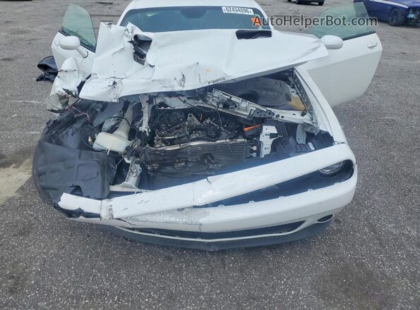 2C3CDZAG8GH200068 2016 DODGE CHALLENGER White Vista interior trasera