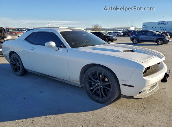2C3CDZAG8GH226038 2016 DODGE CHALLENGER Белый Передняя правая четверть