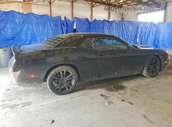 2C3CDZAG8GH255409 2016 DODGE CHALLENGER Черный Задняя правая четверть