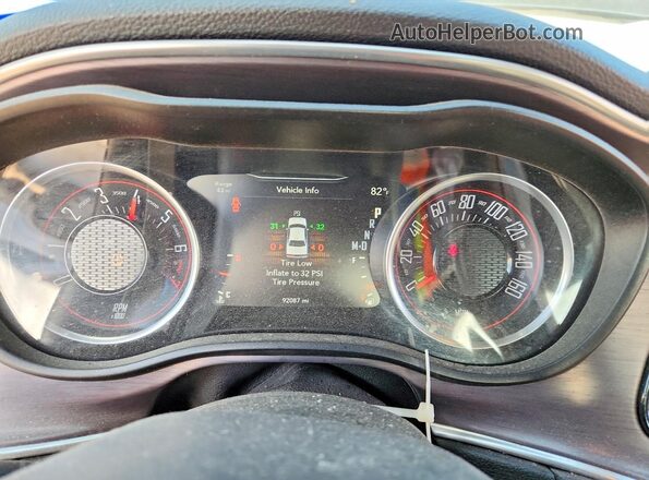 2C3CDZAG8HH519357 2017 DODGE CHALLENGER Black Instrument cluster view