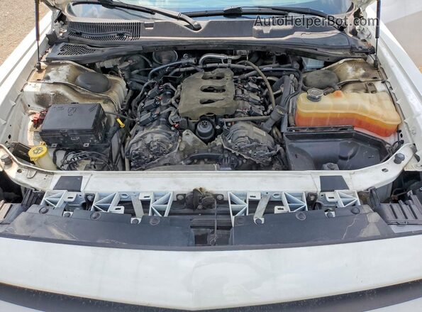 2C3CDZAG8JH282522 2018 DODGE CHALLENGER White Rear interior view