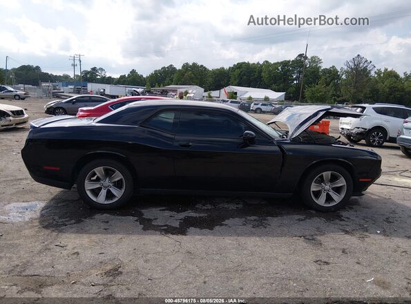 2C3CDZAG8JH321609 2018 DODGE CHALLENGER Black უკანა სალონის ხედი