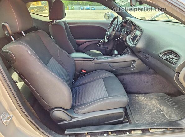 2C3CDZAG9HH636624 2017 DODGE CHALLENGER Silver Вид задніх сидінь