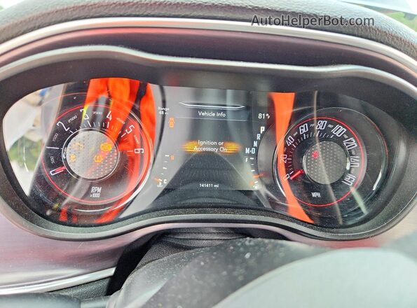 2C3CDZAG9HH636624 2017 DODGE CHALLENGER Silver Вид щитка приладів