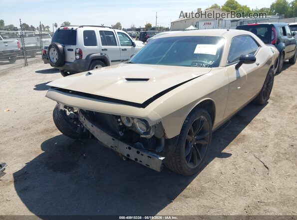 2C3CDZAG9HH659577 2017 DODGE CHALLENGER Tan Vista tres cuartos delantera izquierda