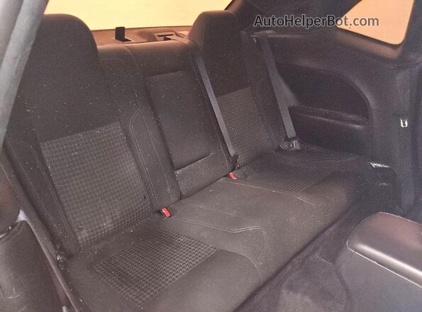 2C3CDZAG9JH294940 2018 DODGE CHALLENGER Black უკანა სავარძლების ხედი