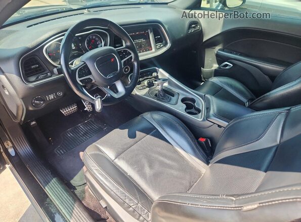 2C3CDZAGXJH111013 2018 DODGE CHALLENGER Black წინა პანელის ხედი