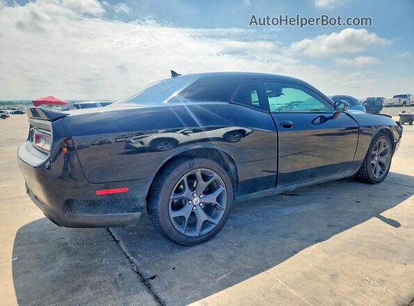 2C3CDZAGXJH111013 2018 DODGE CHALLENGER Black უკანა მარჯვენა