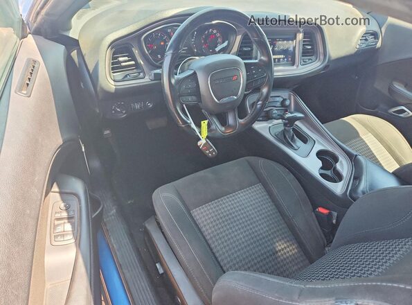 2C3CDZAGXPH574374 2023 DODGE CHALLENGER Blue Dashboard view