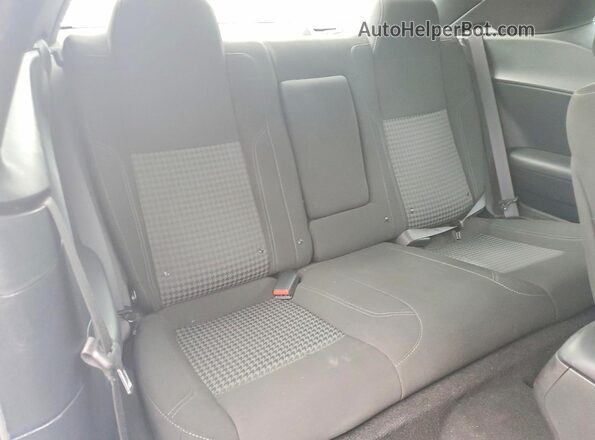 2C3CDZAGXPH610967 2023 DODGE CHALLENGER Blue Vista de los asientos traseros