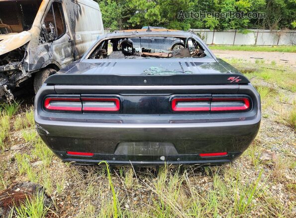 2C3CDZBT0JH175329 2018 DODGE CHALLENGER Серый Вид сзади