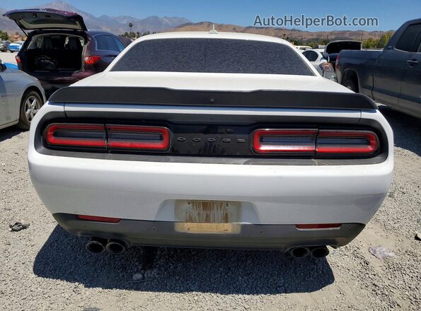 2C3CDZBT0LH179836 2020 DODGE CHALLENGER White Հետևի տեսք
