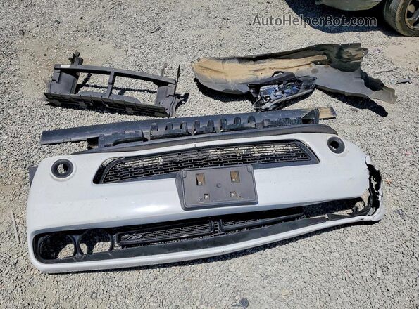 2C3CDZBT0LH179836 2020 DODGE CHALLENGER White Շարժիչի բաժամունքի տեսք