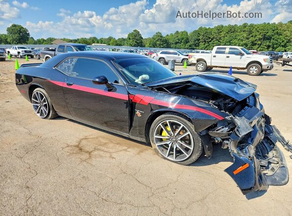 2C3CDZBT0LH184924 2020 DODGE CHALLENGER Black Front right