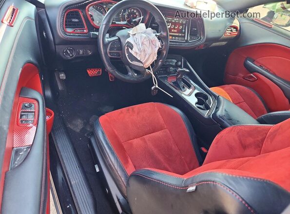 2C3CDZBT0LH184924 2020 DODGE CHALLENGER Black Dashboard view