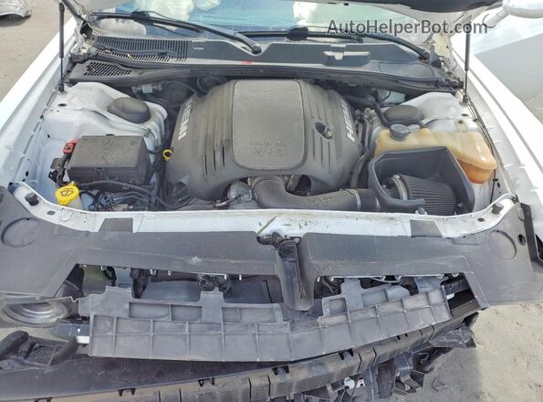 2C3CDZBT1JH202456 2018 DODGE CHALLENGER White Սալոնի հետևի տեսք