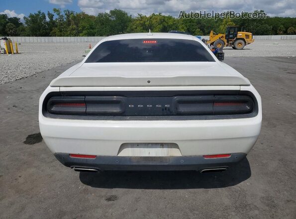 2C3CDZBT1JH202456 2018 DODGE CHALLENGER White Հետևի տեսք