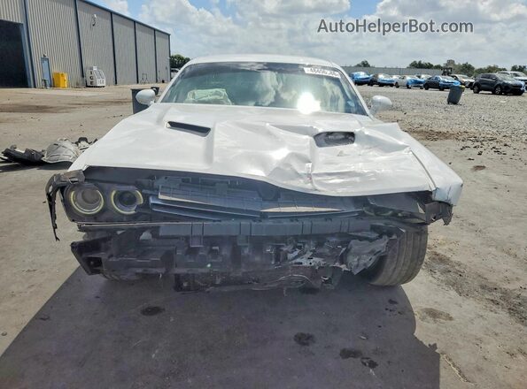 2C3CDZBT1JH202456 2018 DODGE CHALLENGER White Դիմացի տեսք