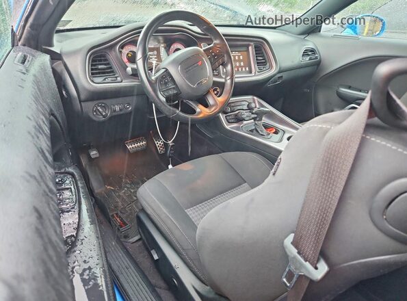 2C3CDZBT1JH328025 2018 DODGE CHALLENGER Blue Вид панелі приладів