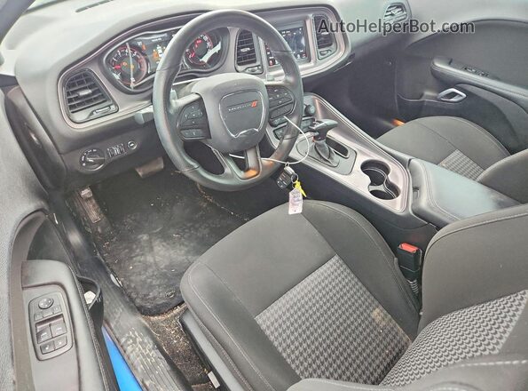 2C3CDZBT2PH694147 2023 DODGE CHALLENGER Blue Вид панелі приладів