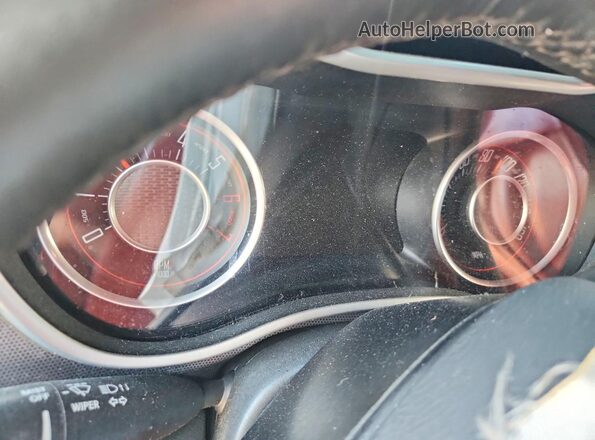 2C3CDZBT3GH101573 2016 DODGE CHALLENGER Black Вид щитка приладів