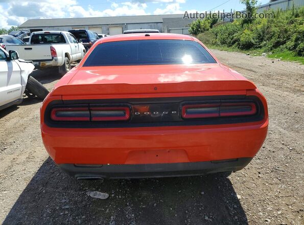 2C3CDZBT3LH139332 2020 DODGE CHALLENGER Оранжевый Вид сзади