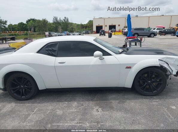 2C3CDZBT4KH659621 2019 DODGE CHALLENGER Белый Панорамный вид салона 360°