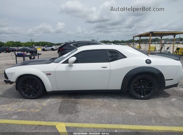 2C3CDZBT4KH659621 2019 DODGE CHALLENGER Белый 