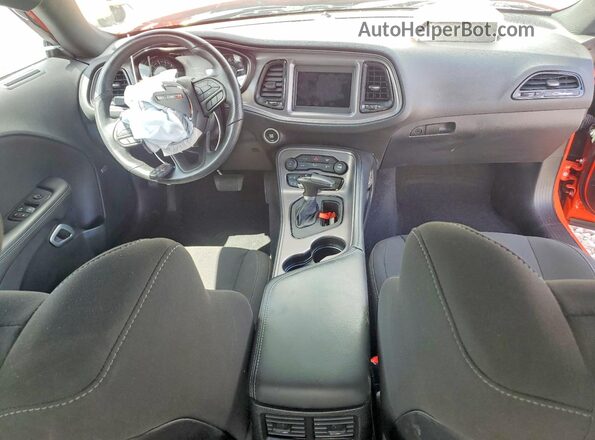 2C3CDZBT4PH662445 2023 DODGE CHALLENGER Orange Widok deski rozdzielczej