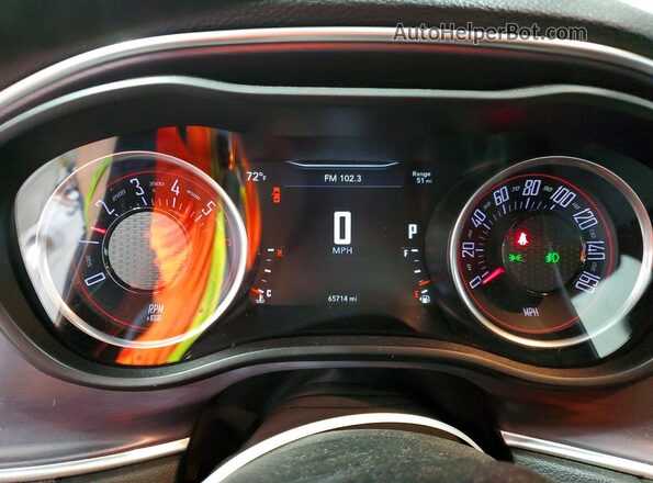 2C3CDZBT6JH130928 2018 DODGE CHALLENGER Charcoal Вид щитка приладів