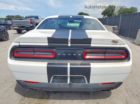 2C3CDZBT6LH130995 2020 DODGE CHALLENGER White Front interior view