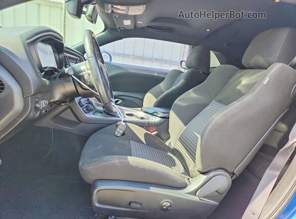 2C3CDZBT6NH101578 2022 DODGE CHALLENGER Blue Vista interior delantera