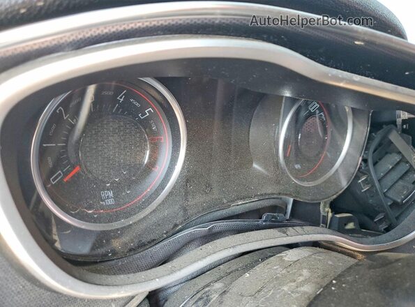 2C3CDZBT7JH286914 2018 DODGE CHALLENGER Burgundy ხელსაწყოთა პანელის ხედი