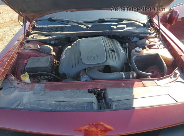 2C3CDZBT7JH286914 2018 DODGE CHALLENGER Burgundy უკანა სალონის ხედი