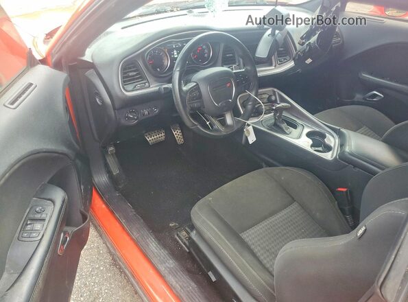2C3CDZBT7KH621364 2019 DODGE CHALLENGER Orange Widok deski rozdzielczej