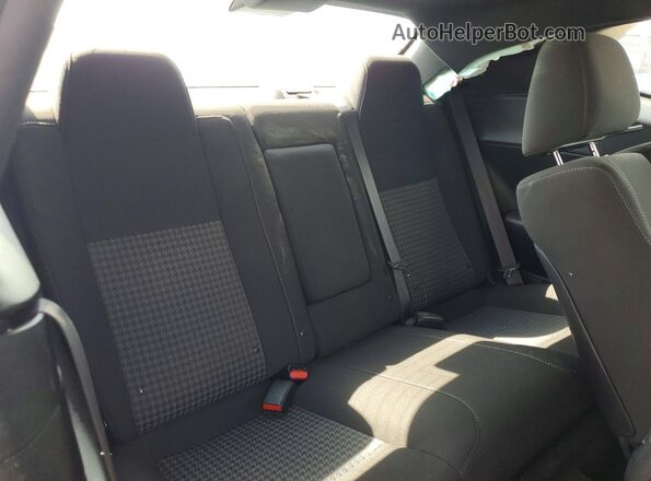 2C3CDZBT7PH669390 2023 DODGE CHALLENGER Silver უკანა სავარძლების ხედი