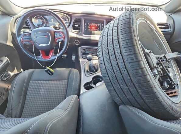 2C3CDZBT8GH218226 2016 DODGE CHALLENGER Charcoal Widok deski rozdzielczej