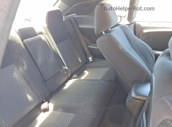 2C3CDZBT8GH218226 2016 DODGE CHALLENGER Charcoal Widok tylnych siedzeń