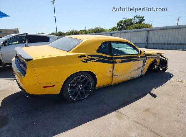 2C3CDZBT8HH509360 2017 DODGE CHALLENGER Yellow Հետևի աջ
