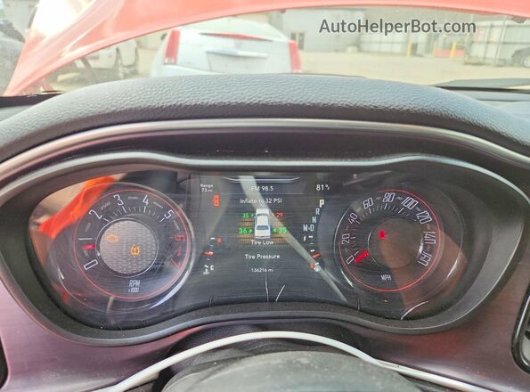 2C3CDZBT8JH251377 2018 DODGE CHALLENGER Orange Вид щитка приладів