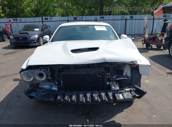 2C3CDZBT8KH513500 2019 DODGE CHALLENGER White უკანა სალონის ხედი