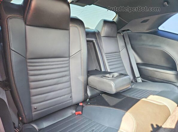 2C3CDZBTXGH193443 2016 DODGE CHALLENGER Blue უკანა სავარძლების ხედი