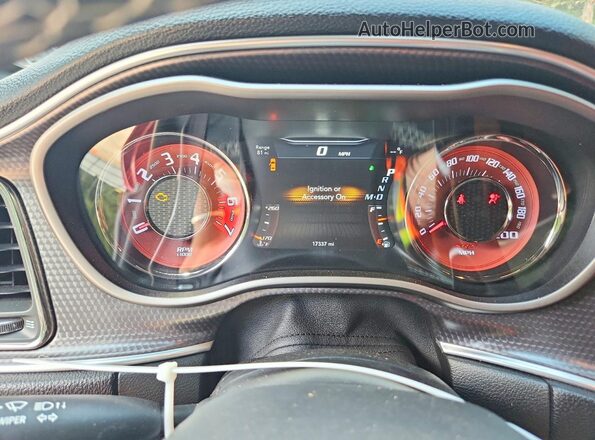 2C3CDZC91JH130645 2018 DODGE CHALLENGER Burgundy Instrument cluster view
