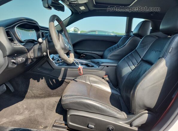 2C3CDZC94GH137095 2016 DODGE CHALLENGER White Vista interior delantera